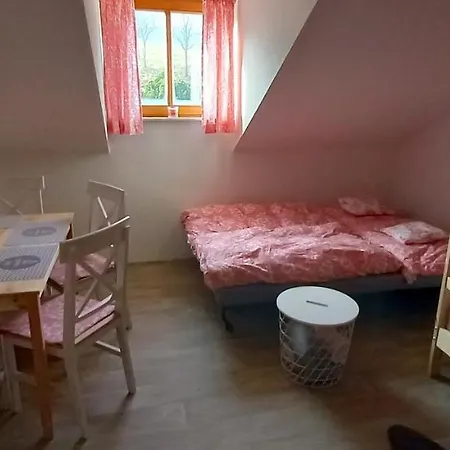 V Bavorskem Lese 1 * ميتيرفيرميانسرويت